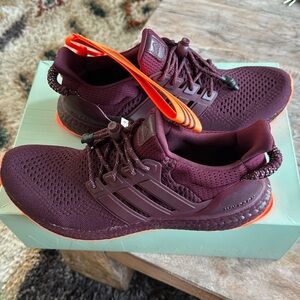 Ivy Park Ultraboost size 11 Maroon colorway